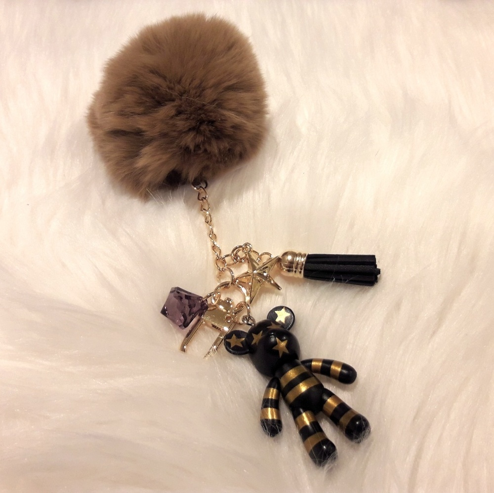 Pom pom keychains with bear charms (small size)